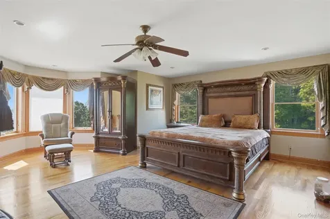4 Rachel Court Bloomingburg NY 12721