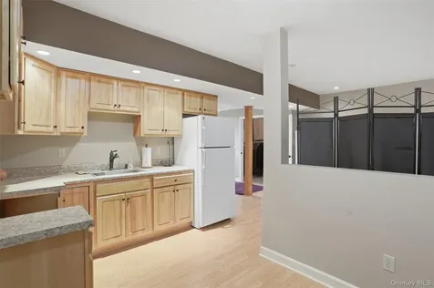 4 Rachel Court Bloomingburg NY 12721