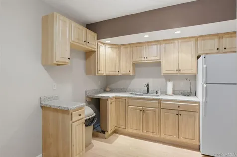 4 Rachel Court Bloomingburg NY 12721