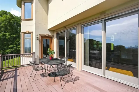 4 Rachel Court Bloomingburg NY 12721