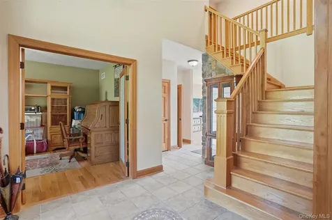 4 Rachel Court Bloomingburg NY 12721