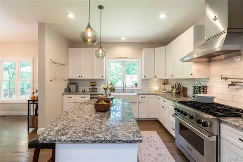37 Biltmore Drive Hopewell Junction NY 12533