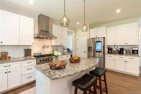 37 Biltmore Drive Hopewell Junction NY 12533