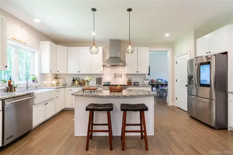37 Biltmore Drive Hopewell Junction NY 12533