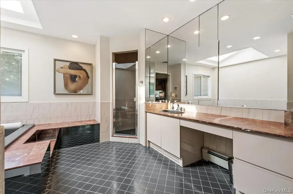 19 Fox Lane Dix Hills NY 11746