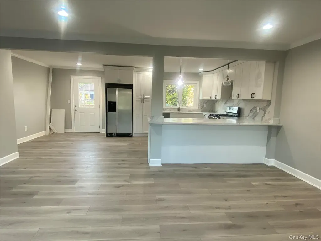 17 Berkeley Avenue Selden NY 11784