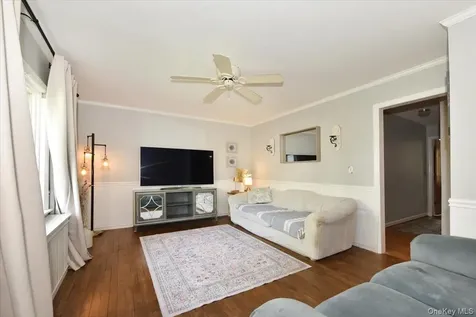 287 Charles Avenue Massapequa Park NY 11762