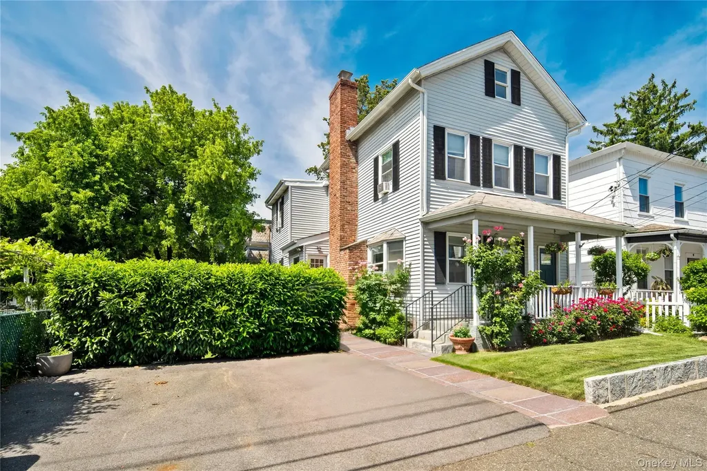 11 Devoe Street Dobbs Ferry NY 10522