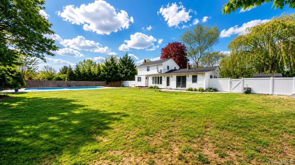30 Sarina Drive Commack NY 11725