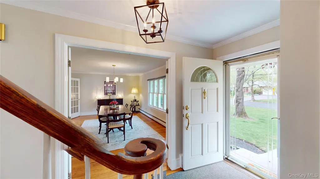 30 Sarina Drive Commack NY 11725