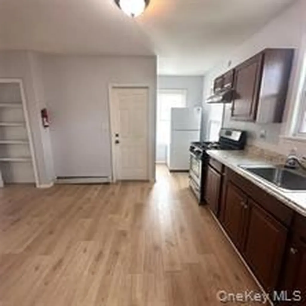51 Worrall Avenue Poughkeepsie NY 12603