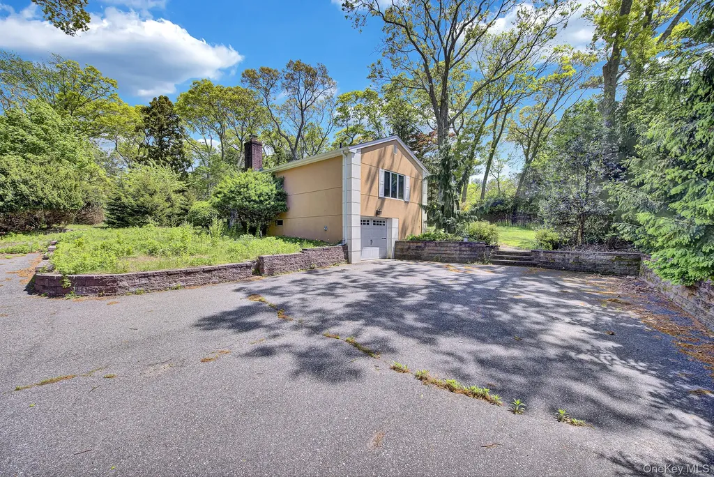 77 S Coleman Road Centereach NY 11720
