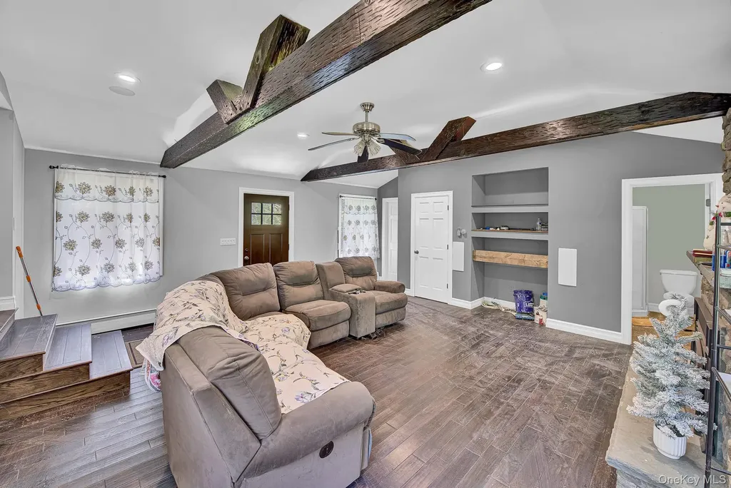 77 S Coleman Road Centereach NY 11720
