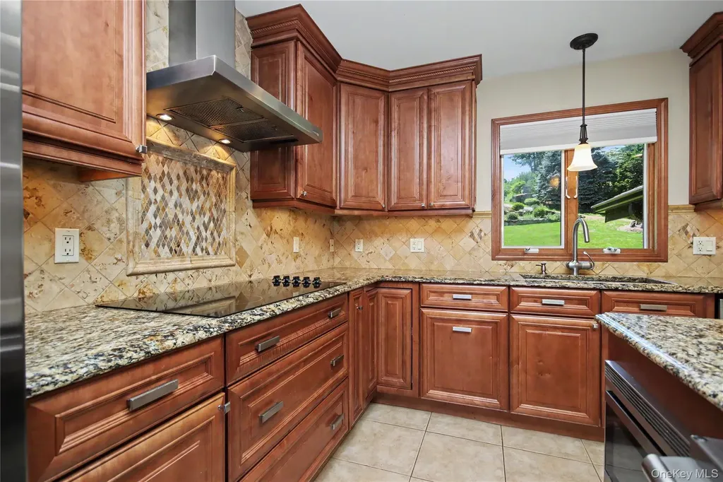 334 Lovell Street Mahopac NY 10541