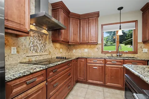 334 Lovell Street Mahopac NY 10541