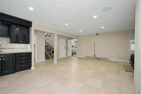 334 Lovell Street Mahopac NY 10541