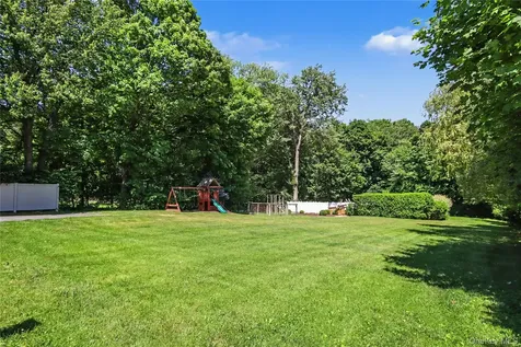 334 Lovell Street Mahopac NY 10541