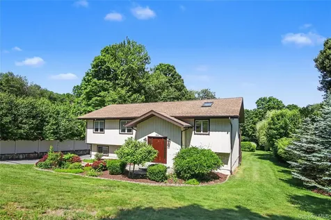 334 Lovell Street Mahopac NY 10541