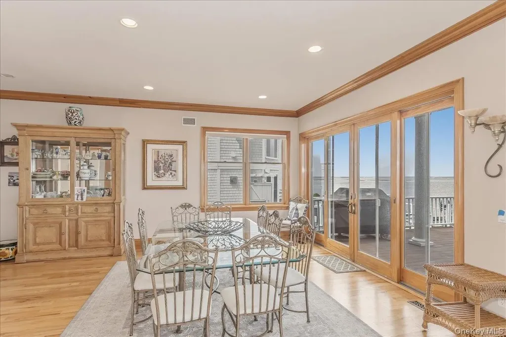 672 Dune Road Westhampton Beach NY 11978