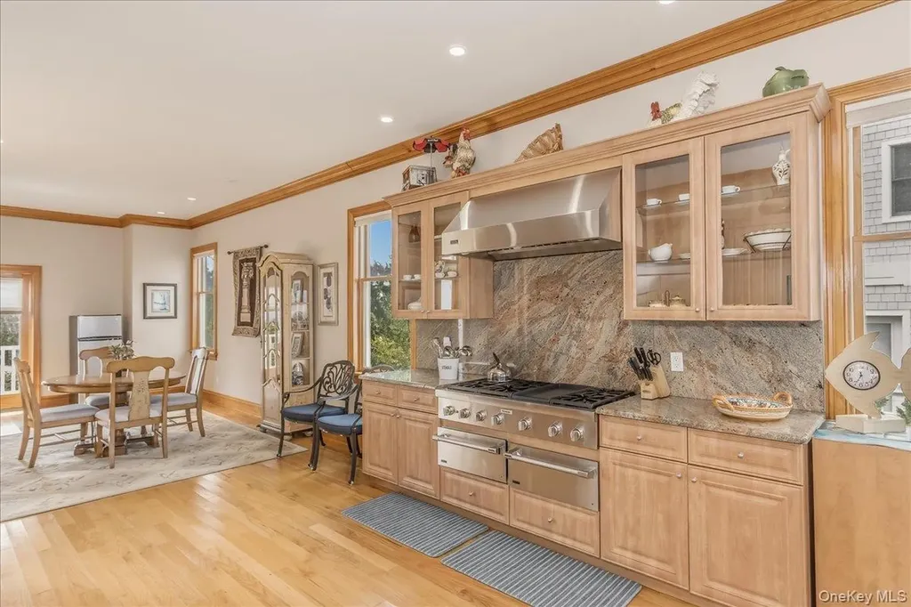 672 Dune Road Westhampton Beach NY 11978