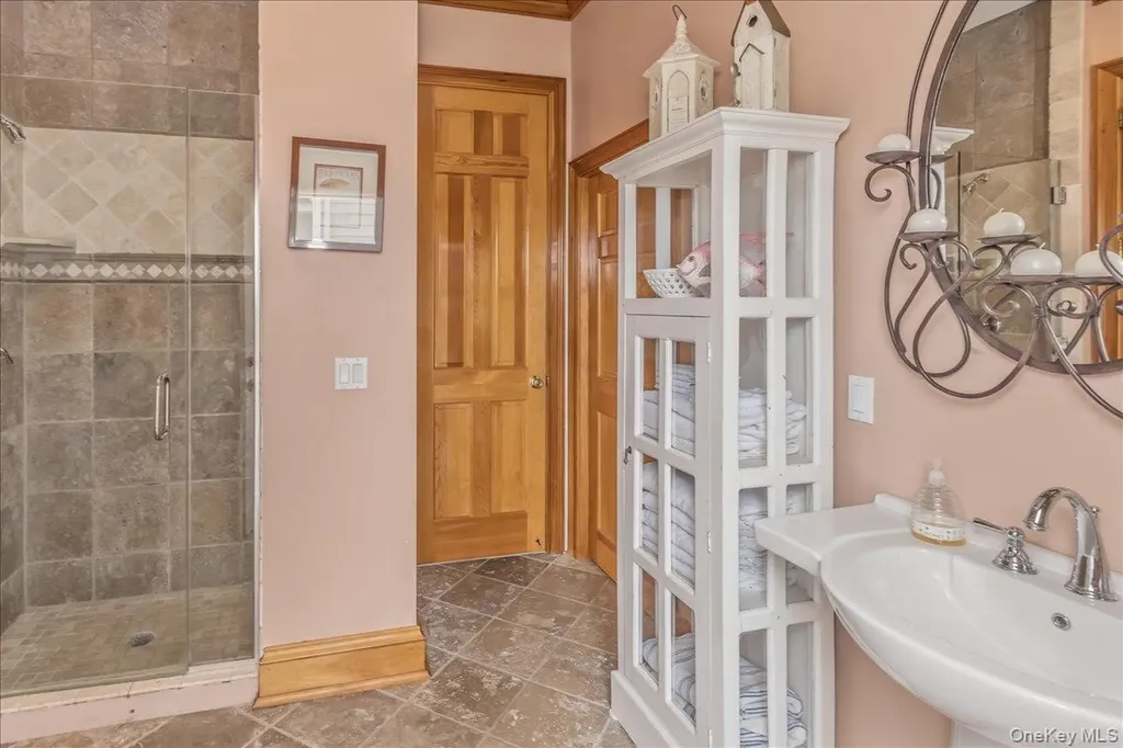 672 Dune Road Westhampton Beach NY 11978