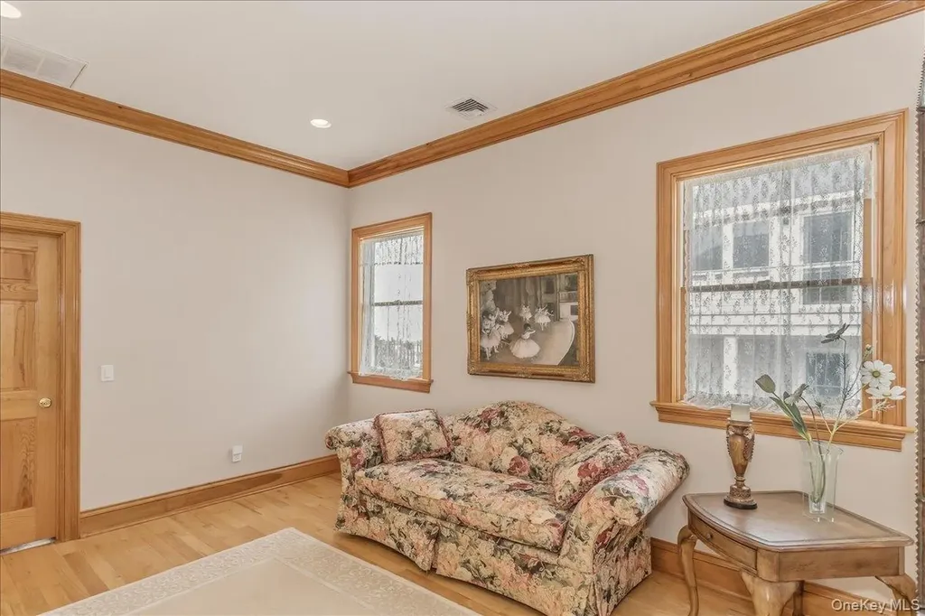 672 Dune Road Westhampton Beach NY 11978