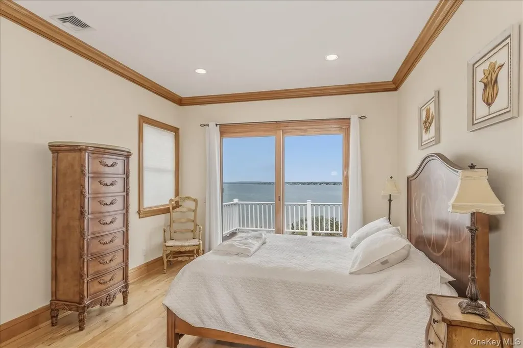 672 Dune Road Westhampton Beach NY 11978