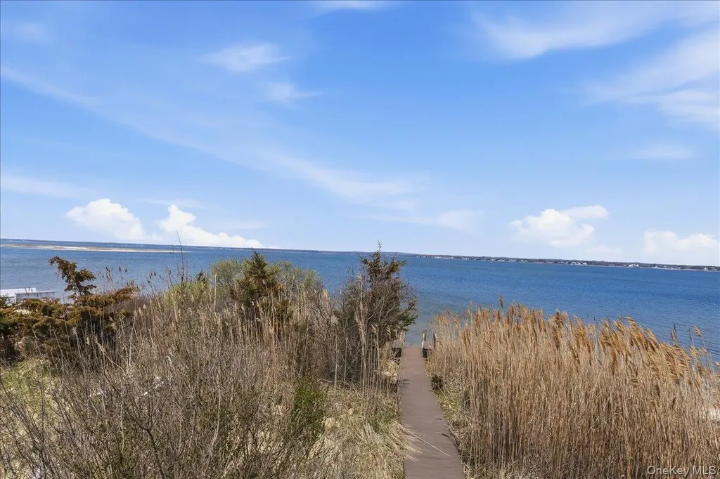 672 Dune Road Westhampton Beach NY 11978