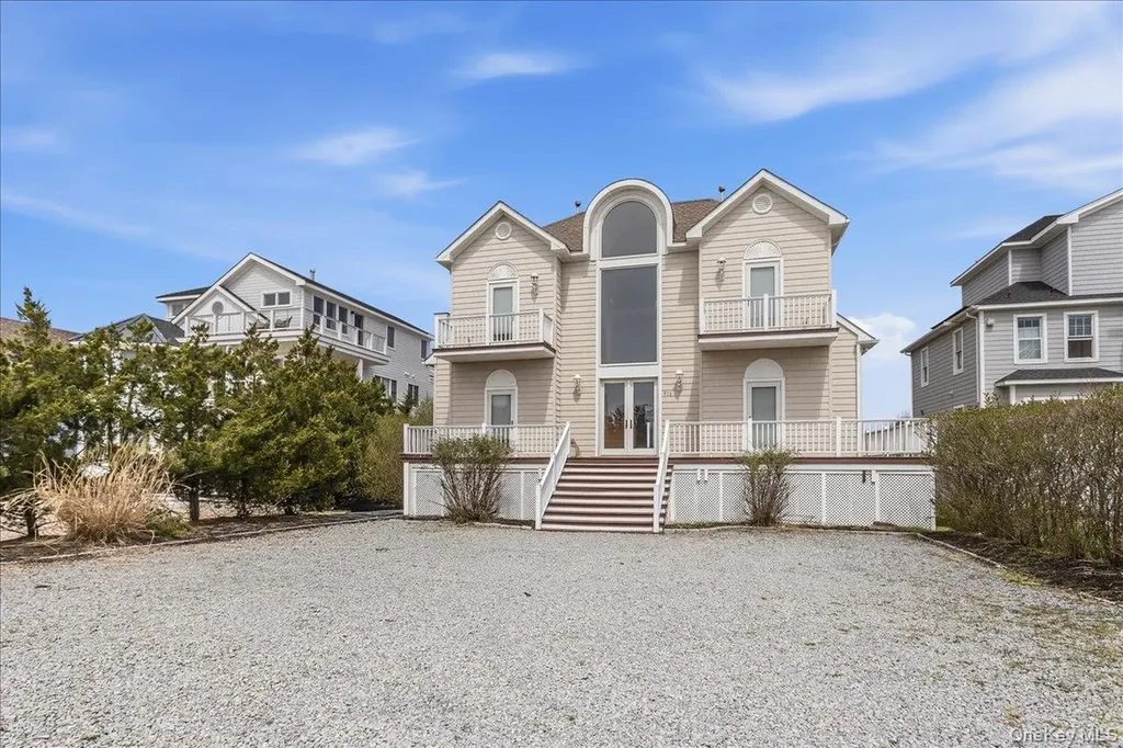 672 Dune Road Westhampton Beach NY 11978