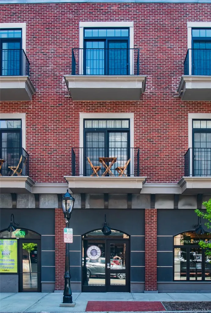 249 Main Street Beacon NY 12508
