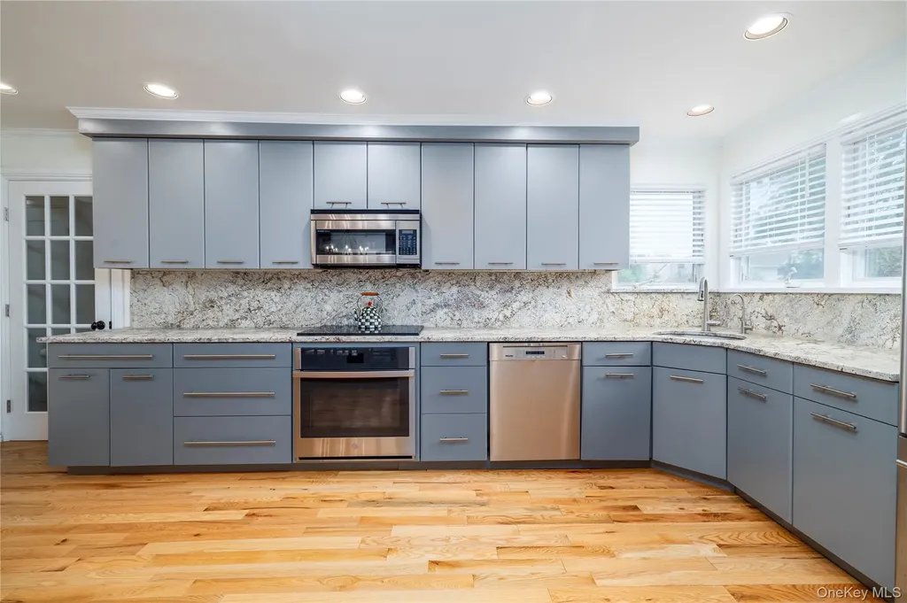 73 Virginia Avenue Oceanside NY 11572