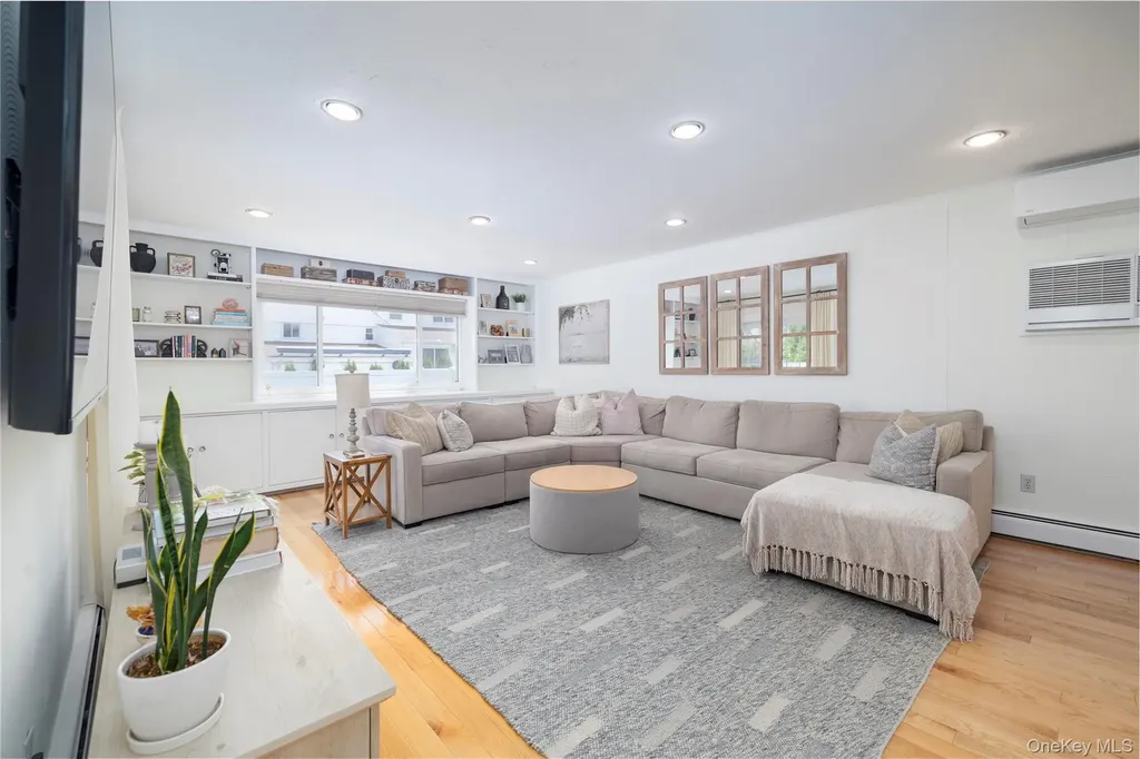 73 Virginia Avenue Oceanside NY 11572