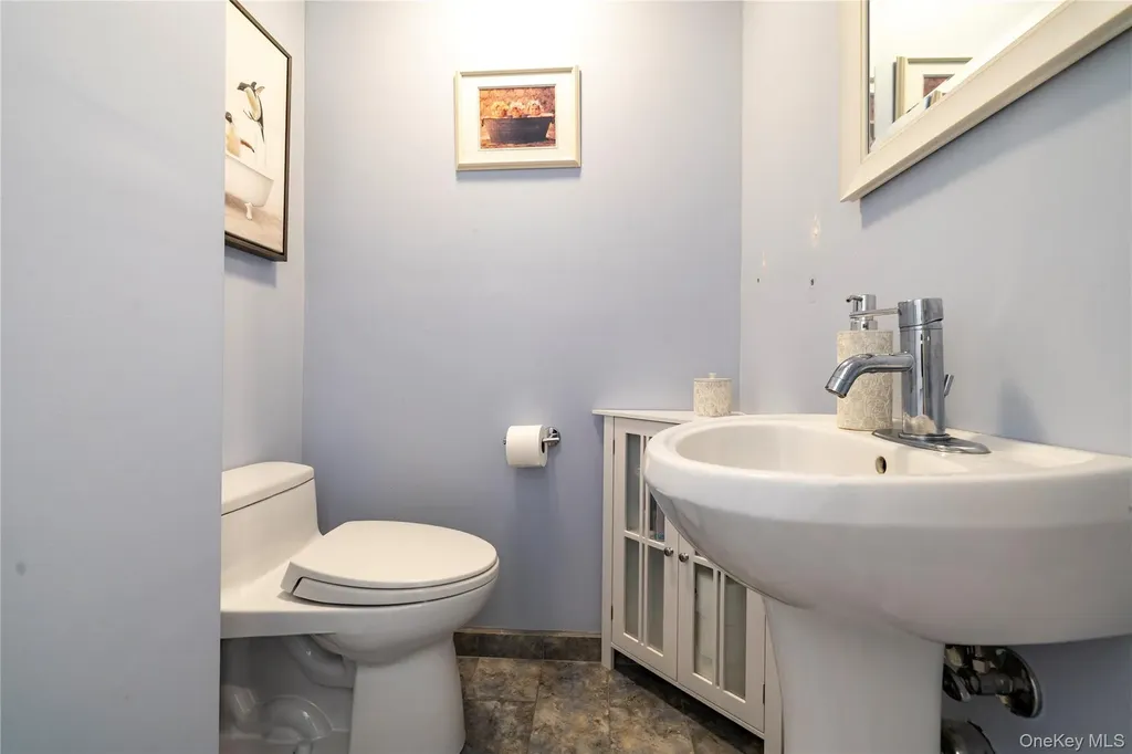 73 Virginia Avenue Oceanside NY 11572