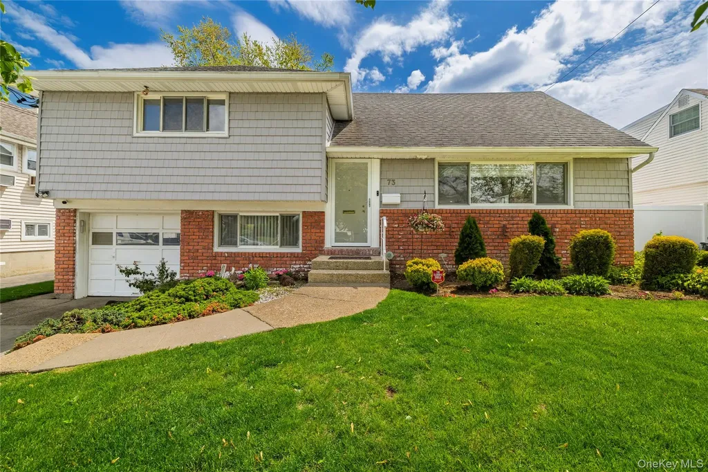 73 Virginia Avenue Oceanside NY 11572