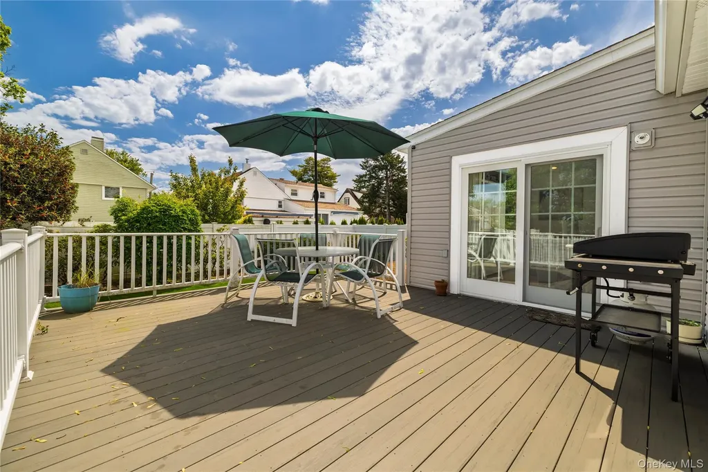 73 Virginia Avenue Oceanside NY 11572