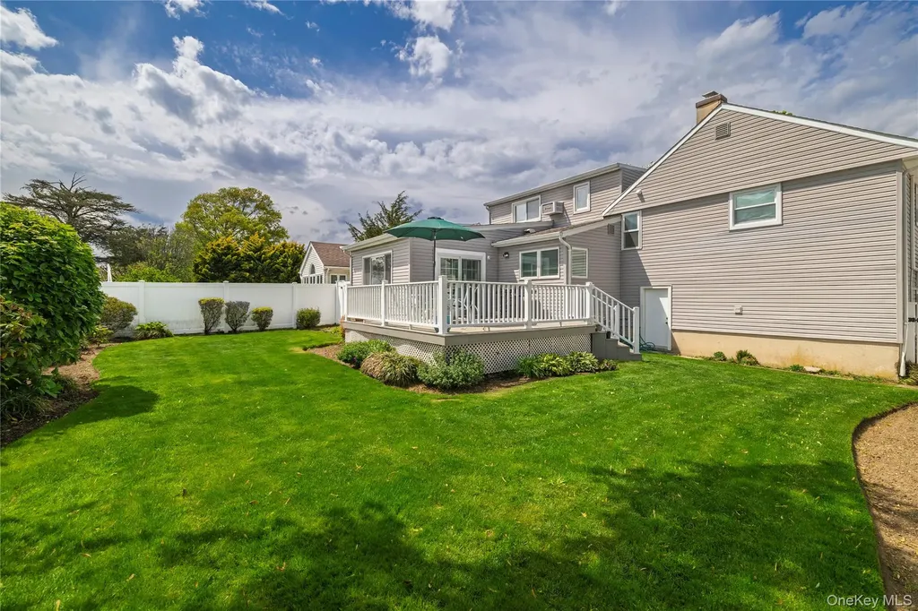 73 Virginia Avenue Oceanside NY 11572