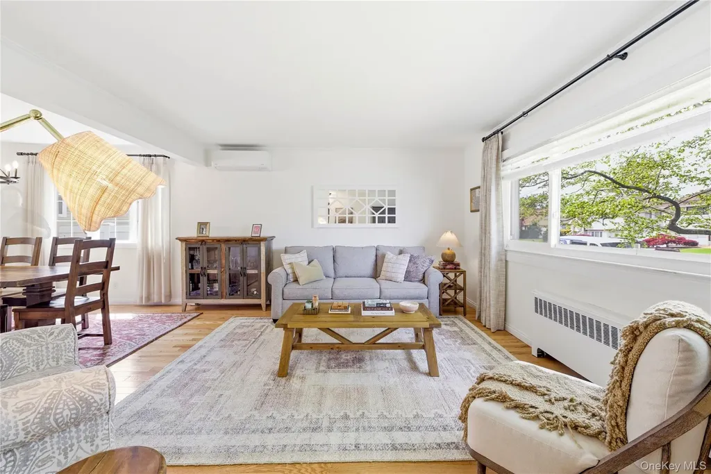 73 Virginia Avenue Oceanside NY 11572