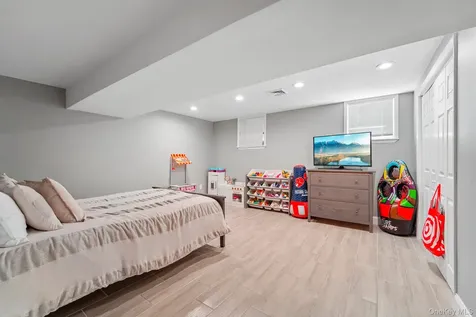 7 Sand Street Port Chester NY 10573
