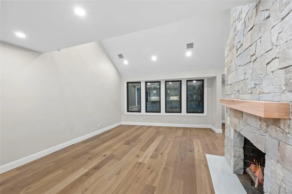 11 Ranch Place Merrick NY 11566