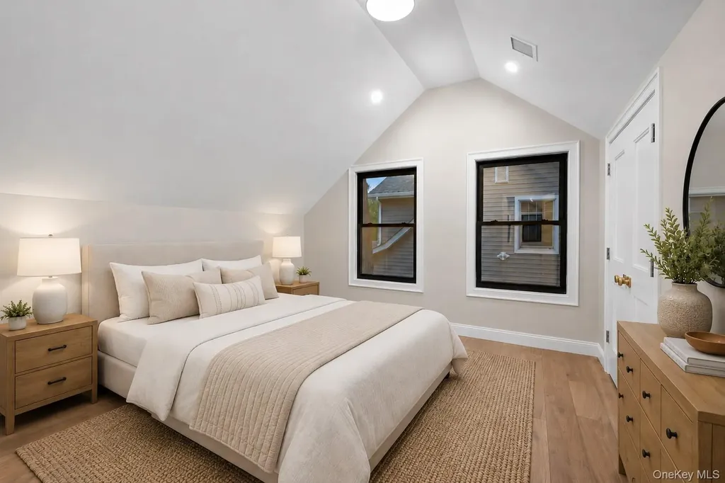11 Ranch Place Merrick NY 11566