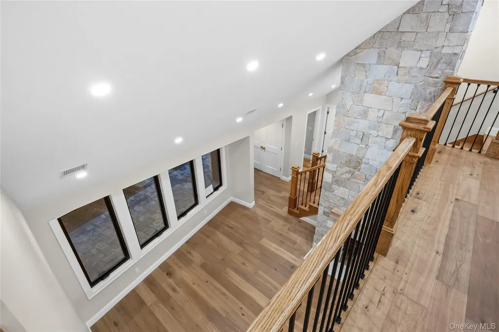 11 Ranch Place Merrick NY 11566