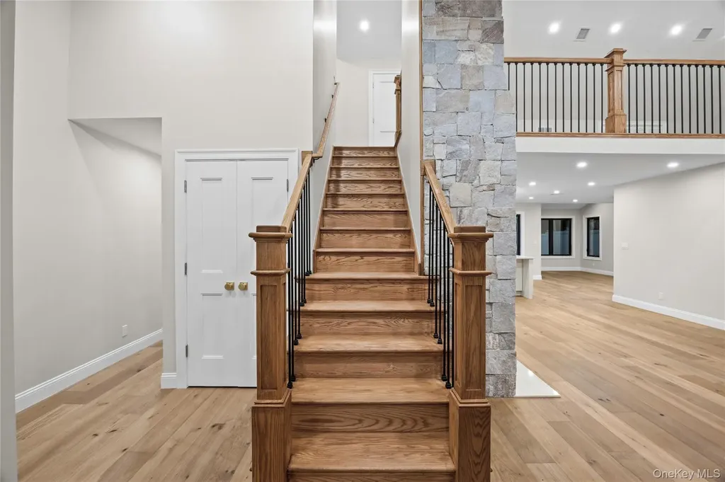11 Ranch Place Merrick NY 11566