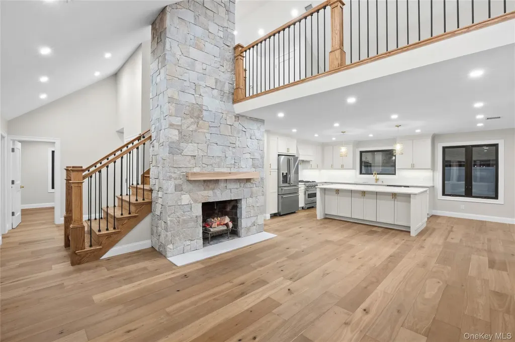 11 Ranch Place Merrick NY 11566