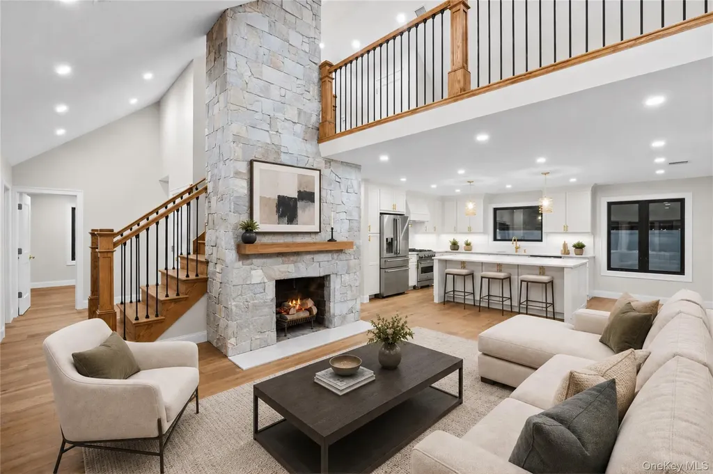 11 Ranch Place Merrick NY 11566