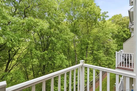 324 Viewpoint Terrace Peekskill NY 10566