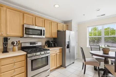324 Viewpoint Terrace Peekskill NY 10566