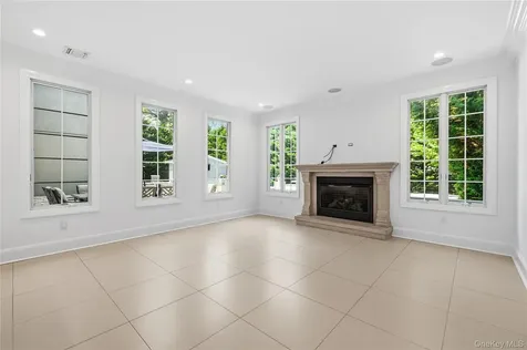 68 Maple Avenue Bethpage NY 11714