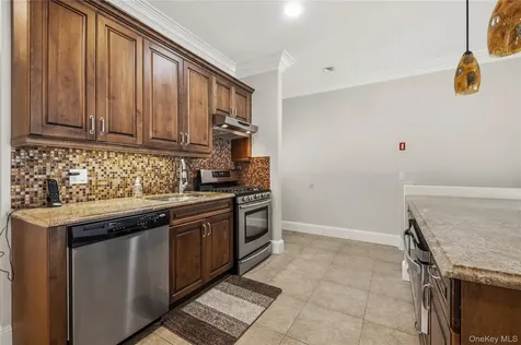 68 Maple Avenue Bethpage NY 11714