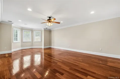 68 Maple Avenue Bethpage NY 11714