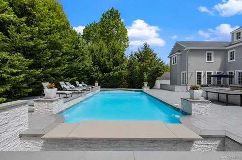 68 Maple Avenue Bethpage NY 11714